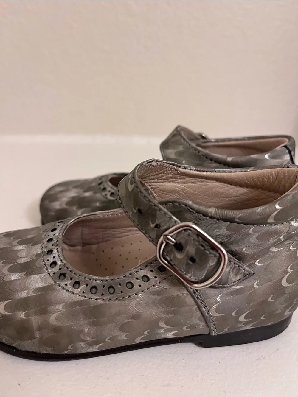 Mary Jane Shoes - Metallic Feather-Print Leather, Toddler EU 22 (US Toddler 6)